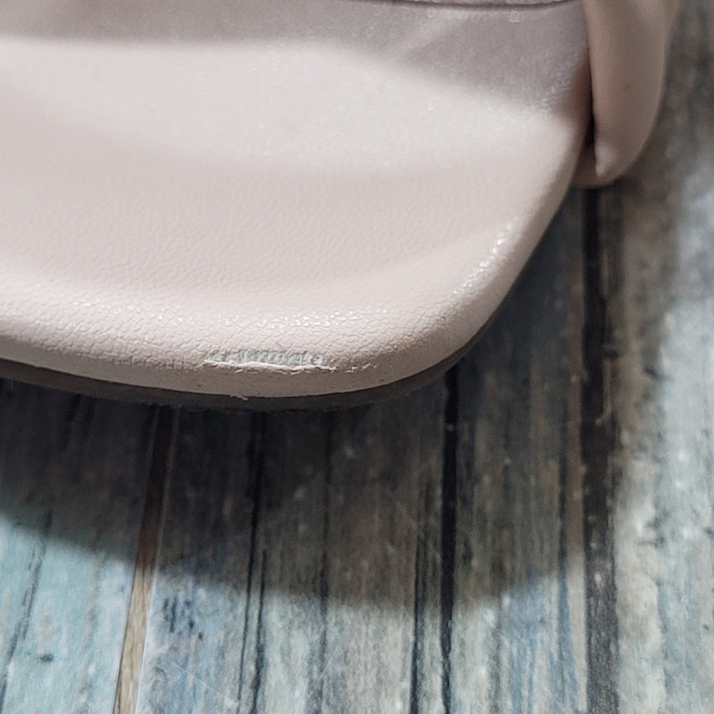 LC Lauren Conrad Sandals. - Picture 6 of 10